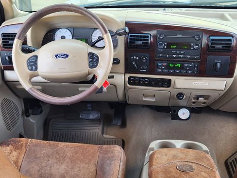 Used 2006 Ford F250 4x4 Crew Cab Super Duty image 29