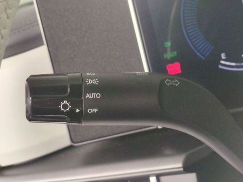 Certified 2026 Hyundai Santa Fe SE image 27