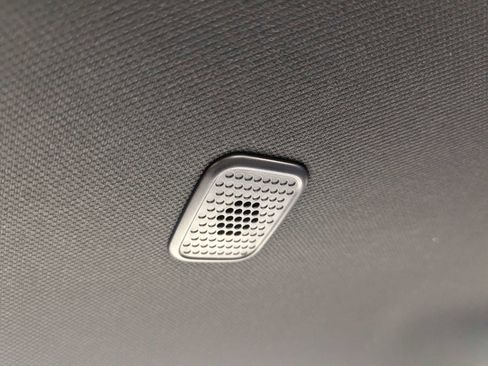 Used 2024 Toyota Tundra Platinum AWD/4WD image 30