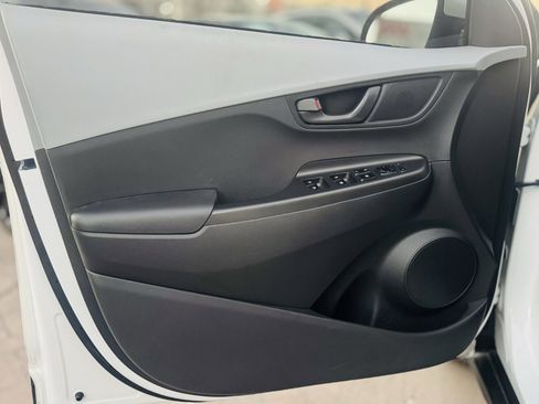 Used 2021 Hyundai Kona SEL w/ Cargo Package image 18