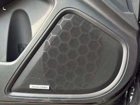 Used 2025 Subaru Outback Limited image 40