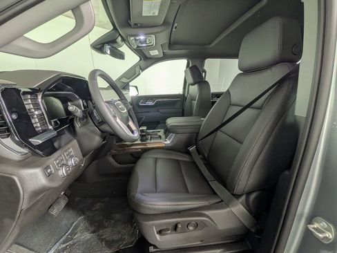 New 2026 GMC Sierra 1500 Elevation w/ Elevation Premium Package AWD/4WD image 15