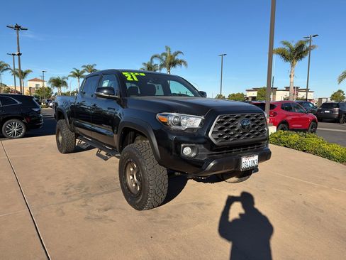 Used 2021 Toyota Tacoma 4x4 Double Cab image 3