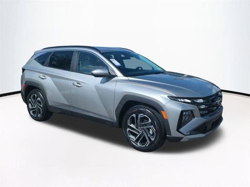 New 2026 Hyundai Tucson SEL Plus FWD image 2
