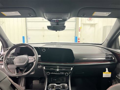 New 2026 Chevrolet Traverse RS w/ LPO, Floor Liner Package image 10