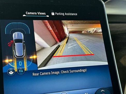 Certified 2025 Mercedes-Benz GLC 300 image 25