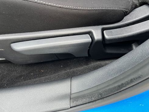 Used 2025 Nissan Sentra SV image 22