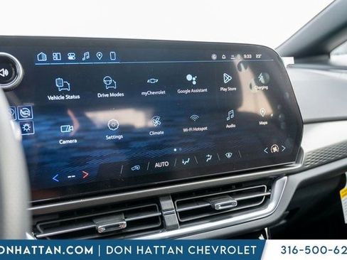 New 2026 Chevrolet Equinox EV LT image 9