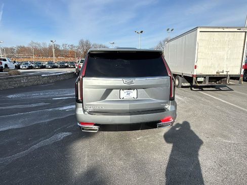 Certified 2024 Cadillac Escalade ESV Premium Luxury Platinum w/ Heavy-Duty Trailer Package image 6