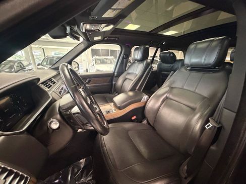 Used 2019 Land Rover Range Rover HSE AWD/4WD image 11