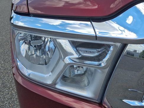 Used 2020 RAM 1500 Big Horn AWD/4WD image 9