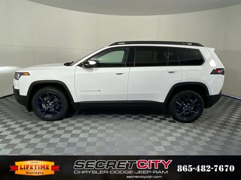 New 2026 Jeep Cherokee Limited AWD/4WD image 4