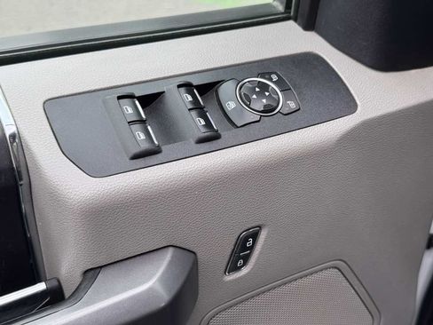 Used 2019 Ford F350 XLT w/ XLT Value Package AWD/4WD image 29