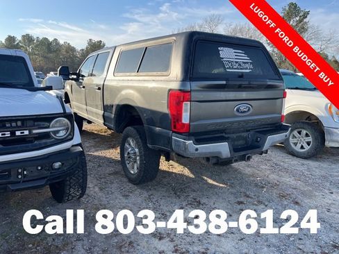 Used 2017 Ford F250 XLT w/ XLT Value Package image 3