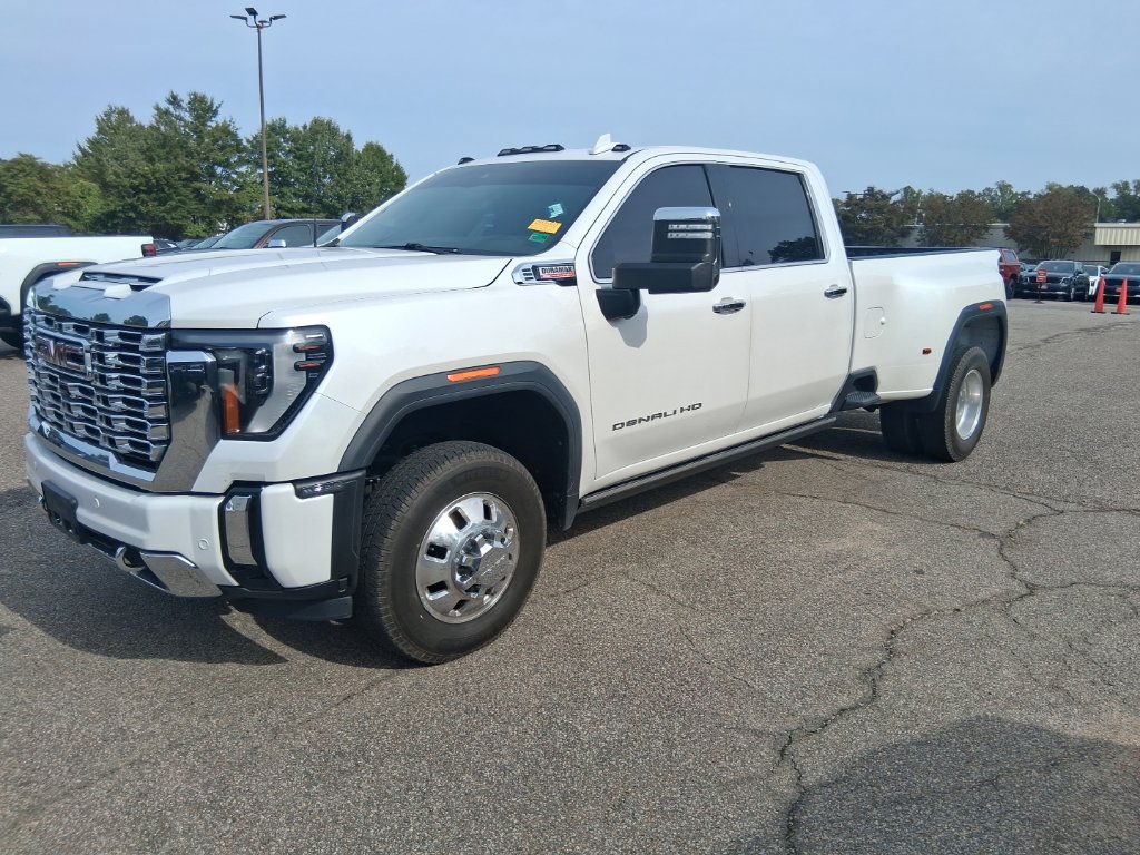 Used 2024 GMC Sierra 3500 Denali w/ Denali Reserve Package AWD/4WD 360° Tour