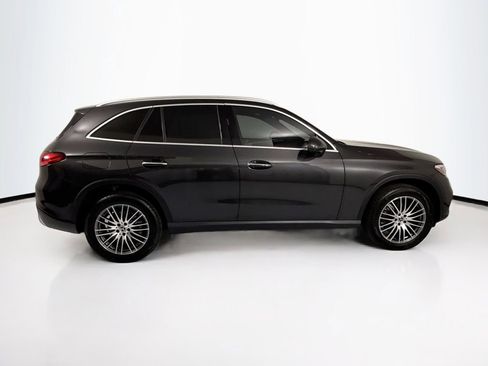 Certified 2026 Mercedes-Benz GLC 300 image 4