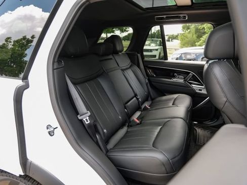 New 2026 Land Rover Range Rover SE AWD/4WD image 47