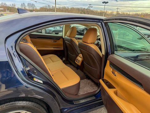 Used 2017 Lexus ES 350 image 14
