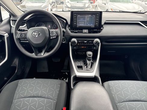 Used 2020 Toyota RAV4 XLE image 11