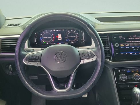 Used 2022 Volkswagen Atlas Cross Sport SEL Premium R-Line AWD/4WD image 15