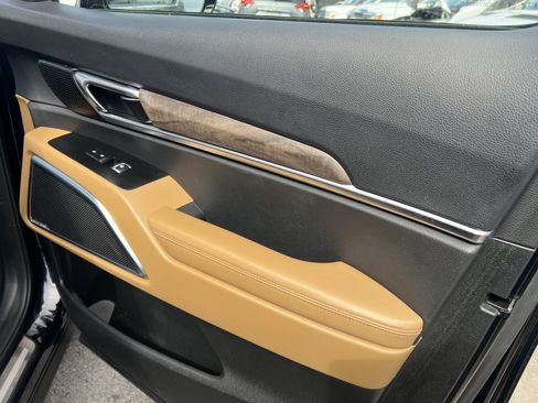 Used 2020 Kia Telluride SX w/ Towing Package image 22