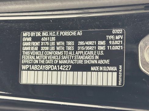 Certified 2023 Porsche Cayenne S AWD/4WD image 35