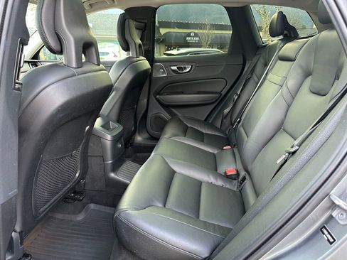 Used 2019 Volvo XC60 T8 Inscription w/ Advanced Package AWD/4WD image 13