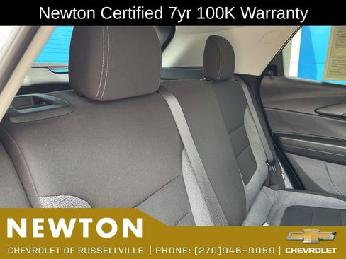 Used 2024 Chevrolet TrailBlazer LT w/ Driver Confidence Package FWD image 32