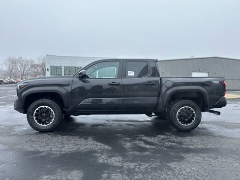 New 2026 Toyota Tacoma TRD Off-Road image 4