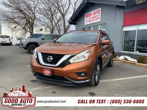Used 2017 Nissan Murano SV image 1