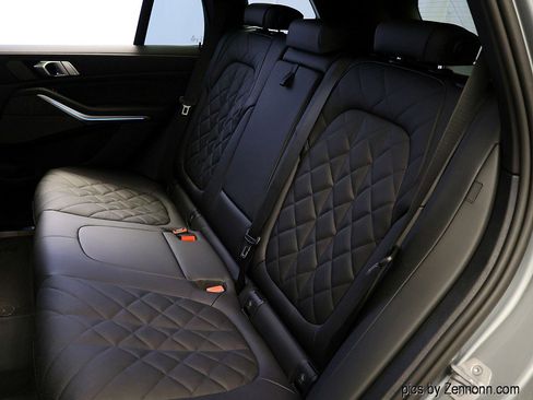 New 2026 BMW X5 xDrive50e w/ Climate Comfort Package image 13