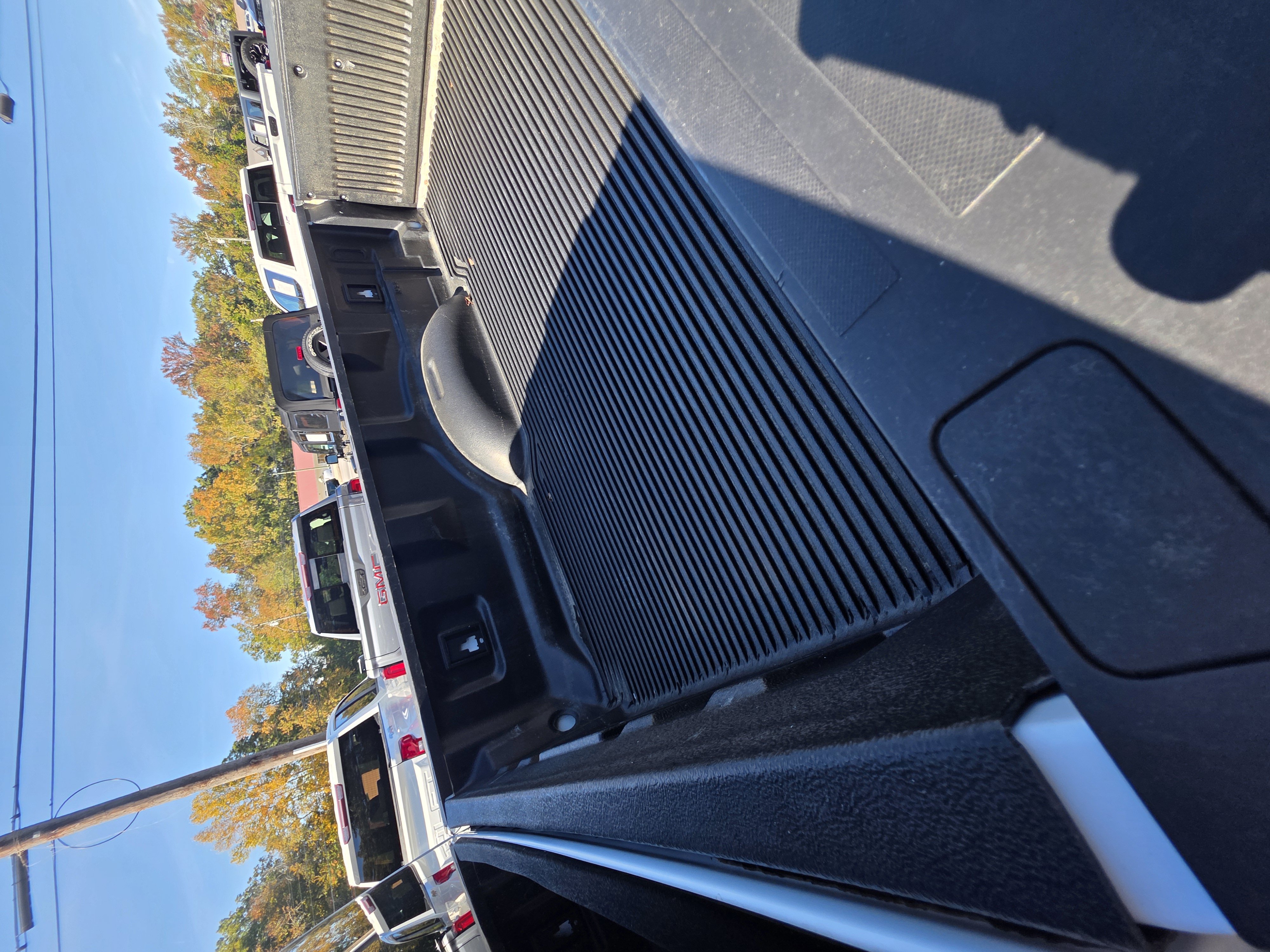 Used 2022 Ford F350 XLT w/ FX4 Off-Road Package AWD/4WD image 26