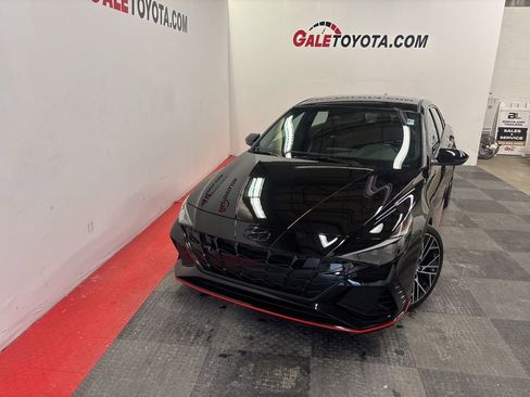 Used 2022 Hyundai Elantra N image 3