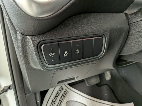 Used 2023 Kia Soul LX w/ Option Group 015 image 17