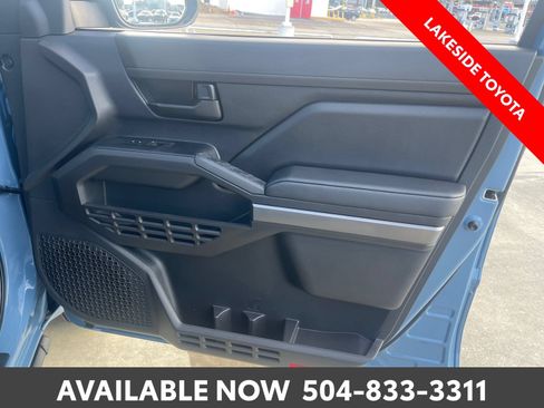 Certified 2026 Toyota Tacoma SR5 AWD/4WD image 19