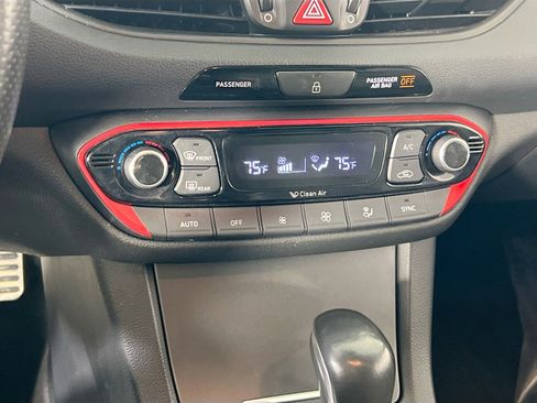 Used 2018 Hyundai Elantra GT Sport w/ Sport Tech Package 04 image 16