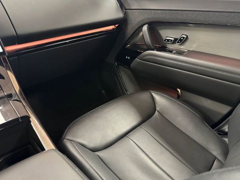 Used 2024 Land Rover Range Rover Sport Dynamic SE image 24