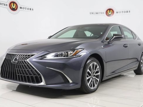 Used 2023 Lexus ES 350 image 5