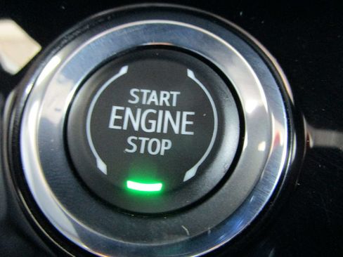 Used 2025 Buick Envision Preferred AWD/4WD image 36