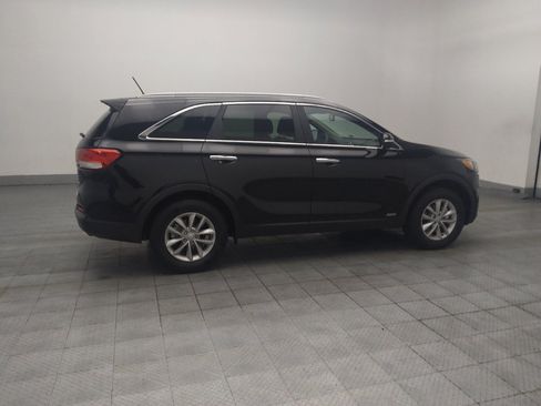Used 2017 Kia Sorento AWD image 10