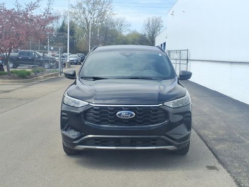 Certified 2023 Ford Escape ST-Line w/ Tech Pack #1 image 2