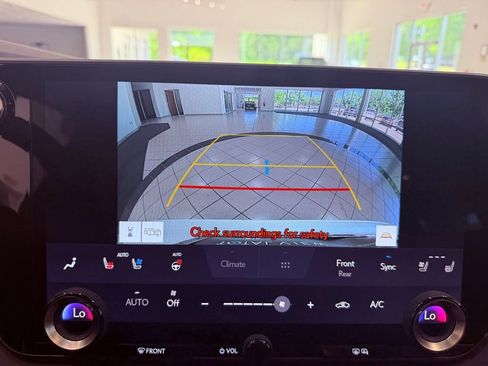 Used 2025 Lexus RX 350 Premium image 26