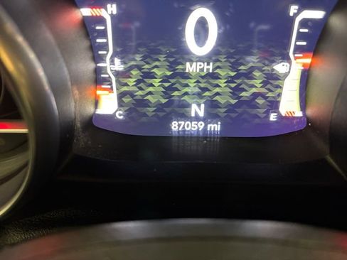 Used 2018 Jeep Wrangler Unlimited Rubicon AWD/4WD image 18