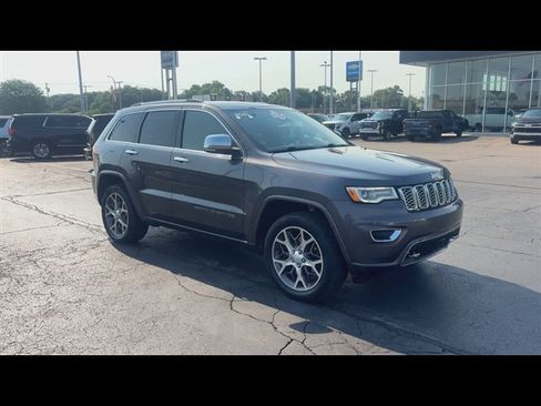 Used 2021 Jeep Grand Cherokee Overland AWD/4WD image 2