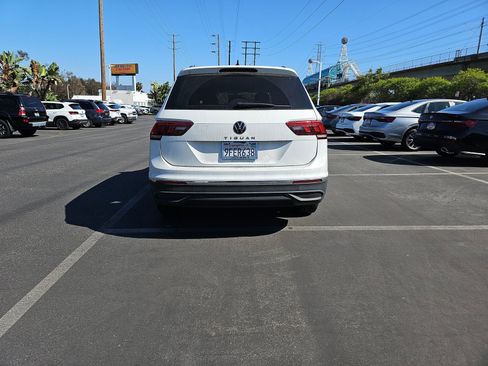Used 2023 Volkswagen Tiguan S image 6