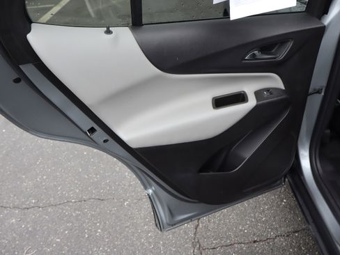 Certified 2024 Chevrolet Equinox LT image 30