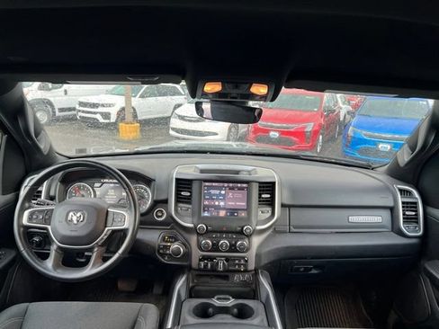 Used 2023 RAM 1500 Big Horn AWD/4WD image 10