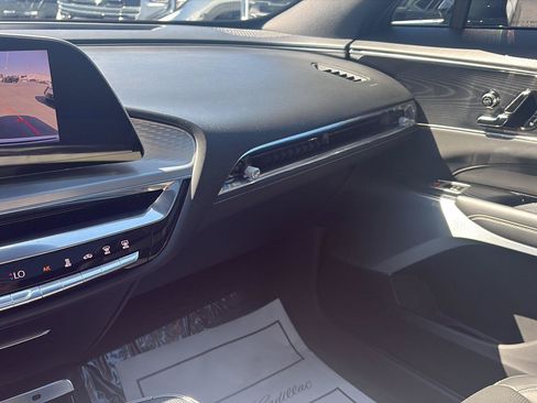 Used 2024 Cadillac Lyriq Luxury RWD image 21