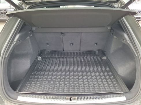 Certified 2021 Audi Q3 2.0T Premium Plus w/ Premium Plus Package image 8