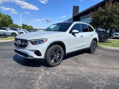 New 2026 Mercedes-Benz GLC 300 4MATIC image 5